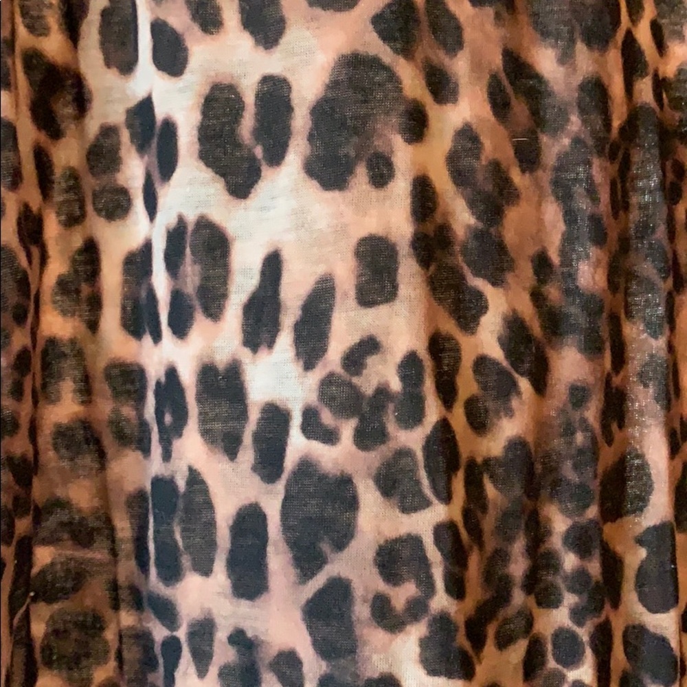 H&M leopard Racerback tank top - Picture 2 of 3